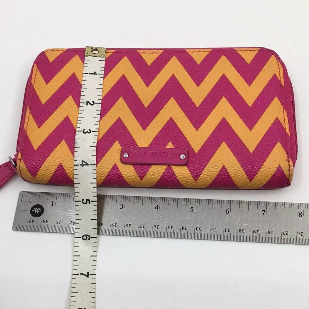 Vera Bradley Ziggy Zags Chevron Accordion Wallet